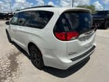 Used 2020 Chrysler Pacifica Touring-L Plus image 4