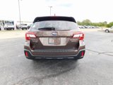 Used 2019 Subaru Outback 2.5i Touring image 4