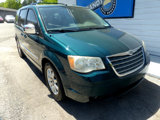 Used 2009 Chrysler Town & Country Touring image 4