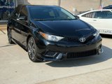 Used 2018 Toyota Corolla iM image 3