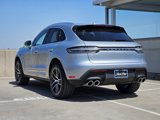 Certified 2024 Porsche Macan image 3
