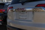 Used 2018 GMC Acadia SLE w/ Driver Alert Package I image 3