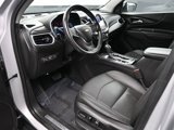 Used 2020 Chevrolet Equinox Premier image 2