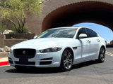 Used 2017 Jaguar XE Premium image 3