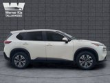 Used 2021 Nissan Rogue SV image 4