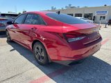 Certified 2022 Hyundai Elantra SEL w/ Convenience Package image 2