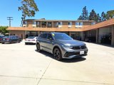 Used 2023 Volkswagen Tiguan SE R-Line image 2