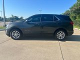 Used 2018 Chevrolet Equinox LT image 2