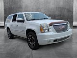 Used 2013 GMC Yukon XL Denali image 3