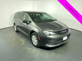 Used 2019 Chrysler Pacifica L image 3