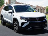 Used 2022 Volkswagen Taos SE image 3