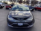Used 2018 Chrysler Pacifica Limited w/ Advanced Safetytec Group image 4