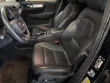 Used 2021 Volvo XC40 T5 Momentum w/ Protection Package image 5