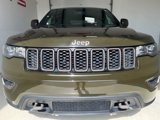 Used 2016 Jeep Grand Cherokee Laredo 75th Anniversary image 2