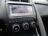 Used 2018 Jaguar E-PACE R-Dynamic SE image 4