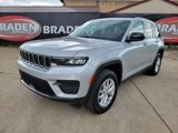 New 2025 Jeep Grand Cherokee Laredo X w/ Luxury Tech Group I image 3