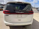 Used 2023 Chrysler Pacifica Touring-L image 3