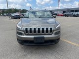 Used 2017 Jeep Cherokee Latitude image 2