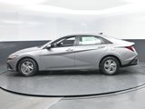 New 2025 Hyundai Elantra SE image 3