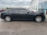 Used 2013 Chrysler 300 image 4