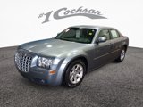 Used 2006 Chrysler 300 Touring w/ Comfort/Convenience Group image 3