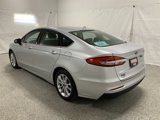 Used 2019 Ford Fusion SE image 3