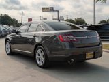Used 2017 Ford Taurus SE image 5