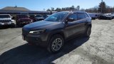 Used 2022 Jeep Cherokee Trailhawk image 4
