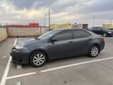 Used 2017 Toyota Corolla LE image 2
