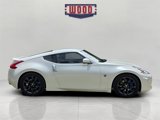 Used 2015 Nissan 370Z Coupe image 2