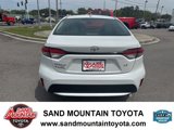 Used 2022 Toyota Corolla LE image 4