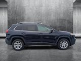 Used 2016 Jeep Cherokee Latitude image 4