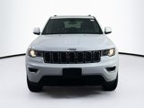 Used 2021 Jeep Grand Cherokee Laredo image 2