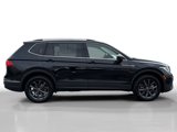 Used 2023 Volkswagen Tiguan SE image 6