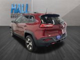 Used 2017 Jeep Cherokee Trailhawk image 3