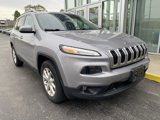 Used 2018 Jeep Cherokee Latitude Plus w/ Cold Weather Group image 2