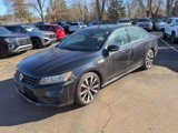 Used 2018 Volkswagen Passat 3.6 image 2