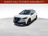 Used 2020 Nissan Kicks SR image 3