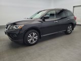 Used 2018 Nissan Pathfinder S image 2