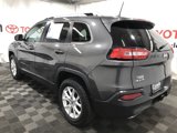 Used 2018 Jeep Cherokee Latitude Plus w/ Comfort/Convenience Group image 4