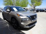 Used 2022 Nissan Rogue Platinum w/ Head-Up Display Package image 2
