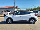 Used 2022 Nissan Kicks S image 3