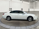 Used 2006 Toyota Avalon image 2