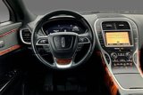 Used 2019 Lincoln Nautilus Select image 2