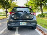 Used 2020 Toyota Yaris XLE image 4