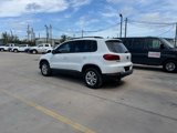 Used 2016 Volkswagen Tiguan S image 5