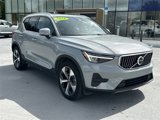 Used 2024 Volvo XC40 B5 Core image 4