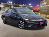 Used 2024 Hyundai Elantra SEL w/ Convenience Package image 3