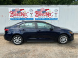 Used 2022 Toyota Corolla LE image 2