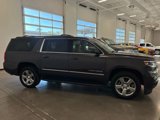 Used 2018 Chevrolet Suburban LT image 6